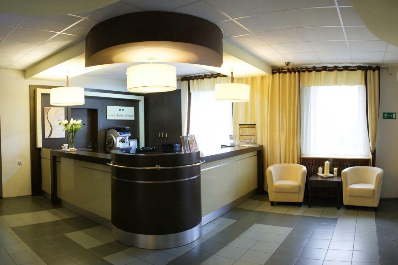 Hotel 104 Старгард-Щециньски Экстерьер фото